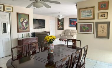 Venta de apartamento en Punta Paitilla, Ph Mirabel