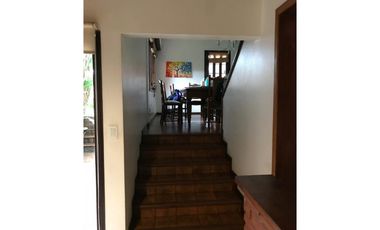 VENTA DE CHALET DE CATEGORIA EN LO MEJOR DE CAISAMAR CON PISCINA, JACUZZI, CANCHA DE PADDLE/BASQUET