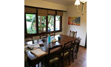 VENTA DE CHALET DE CATEGORIA EN LO MEJOR DE CAISAMAR CON PISCINA, JACUZZI, CANCHA DE PADDLE/BASQUET