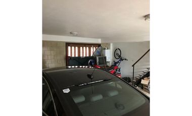 VENTA DE CHALET DE CATEGORIA EN LO MEJOR DE CAISAMAR CON PISCINA, JACUZZI, CANCHA DE PADDLE/BASQUET