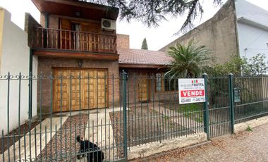 Casa en venta en Florencio Varela de 5 ambientes
