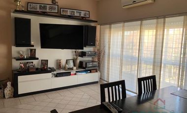 Casa PH en venta en Parque Johnston