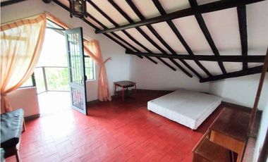 SASAIMA- HERMOSA FINCA EN CONDOMINIO (PARA REMODELAR)