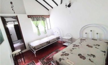 SASAIMA- HERMOSA FINCA EN CONDOMINIO (PARA REMODELAR)