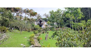 SASAIMA- HERMOSA FINCA EN CONDOMINIO (PARA REMODELAR)