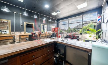 Local Comercial - Negocio Operativo de Barberia