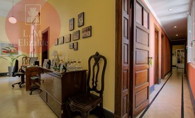 Suipacha y Arenales - Edificio Francés Divino - Excelente Categoría - Súper Luminoso