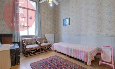 Suipacha y Arenales - Edificio Francés Divino - Excelente Categoría - Súper Luminoso