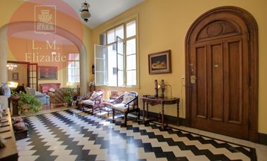 Suipacha y Arenales - Edificio Francés Divino - Excelente Categoría - Súper Luminoso