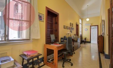 Suipacha y Arenales - Edificio Francés Divino - Excelente Categoría - Súper Luminoso