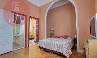 Suipacha y Arenales - Edificio Francés Divino - Excelente Categoría - Súper Luminoso