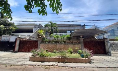 Rumah Semi Furnish Dijual/Sewa Kertajaya Indah Tengah Surabaya KT