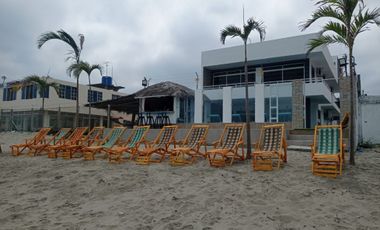 Casa frente al mar, más 2 departamento Tonsupa Atacames Playa Azul