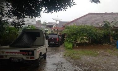 rumah dan Gudang di Jl. Pelabuhan II kota Sukabumi Jawa Barat. | BEJETSUDRAJAT