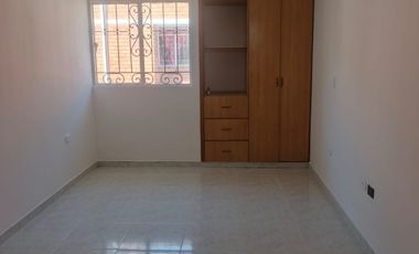 casa en arriendo en fontana. Cod A217371