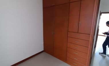 apartamento en venta en edf pietra santa. Cod V2292