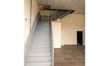 Local comercial en Vía Tocumen | Alquilo Galera
