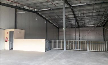 Local comercial en Vía Tocumen | Alquilo Galera