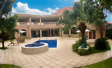 C167 - Venta Casa Mansión en Samborondón Primeros kilómetros 6 dormitorios - 1800 metros cuadrados