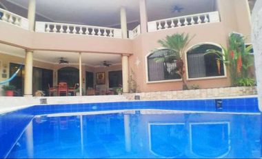 C167 - Venta Casa Mansión en Samborondón Primeros kilómetros 6 dormitorios - 1800 metros cuadrados