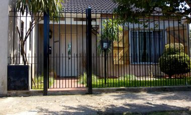 Casa En Venta 5 Ambientes Excelente - Paso Del Rey, Moreno