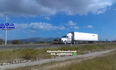 Venta Terreno a Pie de Carretera San Luis Potosí - Villa de Reyes x GM y BMW