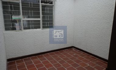 COD. 6227 - SE ARRIENDA CASA - BARRIO: PROVENZA