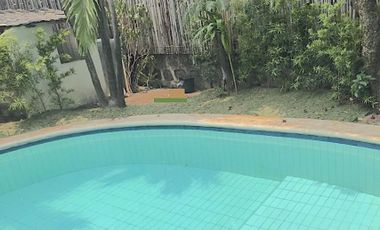Duplex with Pool for Sale in San Lorenzo Village, Makati City