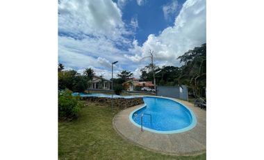 Se Vende Propiedad de 2 Plantas