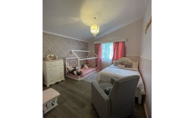 Se Vende Propiedad de 2 Plantas