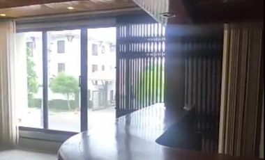 Alquilo amplio departamento de 4 habitaciones - Entre Ríos (J Luna)