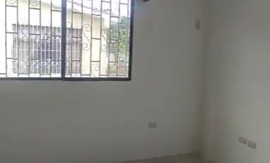 Alquilo amplio departamento de 4 habitaciones - Entre Ríos (J Luna)