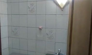 Alquilo amplio departamento de 4 habitaciones - Entre Ríos (J Luna)