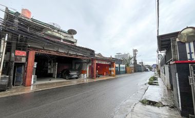 Rumah Tanah Luas 11 Menit ke Gerbang Tol Bintara Hadap Selatan J-40142