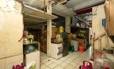 Rumah Tanah Luas 11 Menit ke Gerbang Tol Bintara Hadap Selatan J-40142