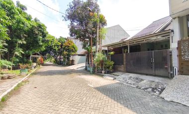Rumah Terawat 5 Mnt ke Lagoon Avenue Mall Bekasi Bebas Banjir J-46905