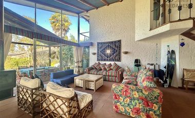 Bello Condominio y Casa, Agua Profunda orilla Lago Rapel