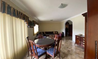 Oportunidad Única! Venta de Edificio Comercial en Ecuador, Guayaquil.