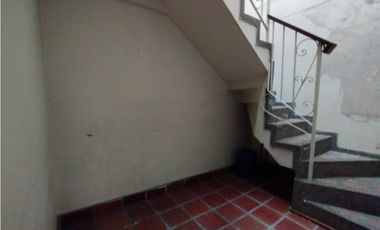 Edificio Comercial en Arriendo Medellín Sector Laureles