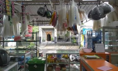 Ruko Istimewa pinggir jl dkt Ringroad Utara,dlm Ringroad UPN,Seturan