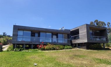Excelente Casa moderna en Pichilemu - Vista al Mar - 3D/2B