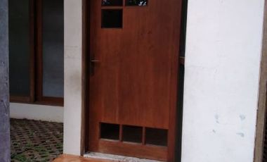 DISEWA RUMAH TOWN HOUSE DI JL. KEMANG MAMPANG PRAPATAN JAKARTA SELATAN