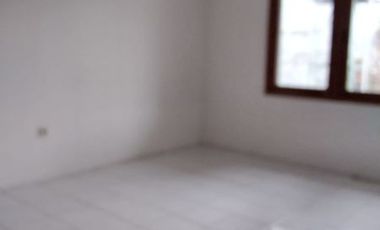 DISEWA RUMAH TOWN HOUSE DI JL. KEMANG MAMPANG PRAPATAN JAKARTA SELATAN