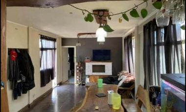 Departamento 4 ambientes con balcón en Rivadavia y Corrientes