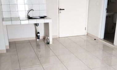 Disewa Apartemen Springlake 3BR Kosongan Murah