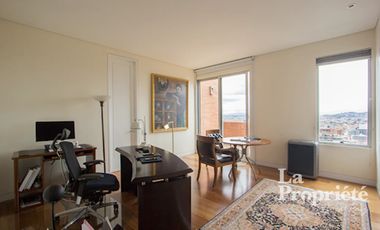 apartamento en arriendo/venta en los rosales. Cod A331