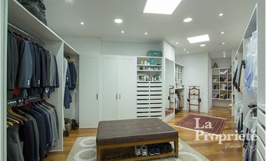apartamento en arriendo/venta en los rosales. Cod A331