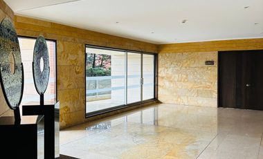 apartamento en arriendo/venta en los rosales. Cod A331