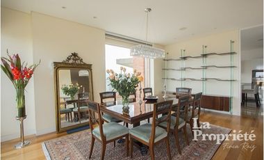 apartamento en arriendo/venta en los rosales. Cod A331