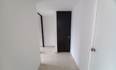 apartamento en arriendo en c.r portal del jardÍn  piso 5 sin ascensor. Cod A13602